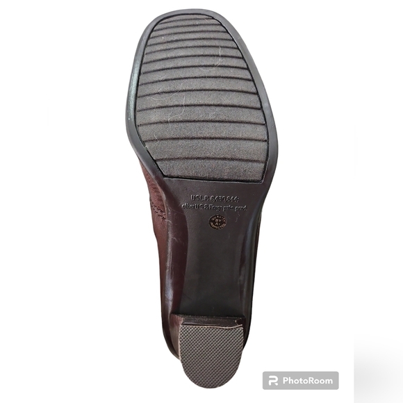 Worthington Chocolate Brown Fabric Upper 2.5in Slip on Heels Size 5 - Picture 7 of 10